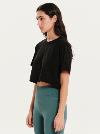 BASEHIT ΓΥΝΑΙΚΕΙΟ ΜΟΝΟΧΡΩΜΟ CROP T-SHIRT