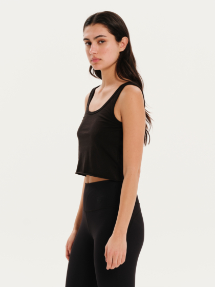 BASEHIT ΓΥΝΑΙΚΕΙΟ ΜΟΝΟΧΡΩΜΟ ΑΜΑΝΙΚΟ CROP TOP